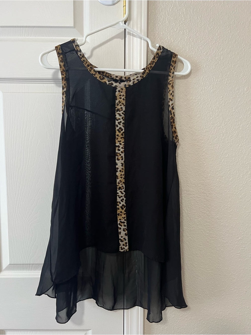 I Me Black Sheer Chiffon Leopard Trim Sleeveless Tunic Tank Top